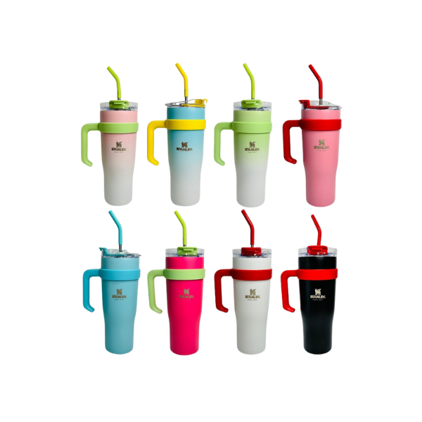 COPO TÉRMICO COM TAMPA  E CANUDO  STANLEY